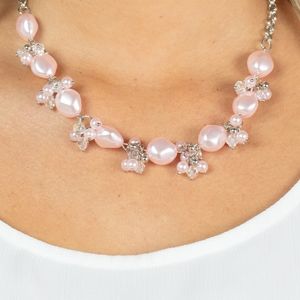 Paparazzi Pink short necklace